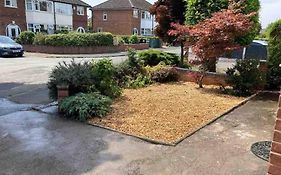 Renovated Home, Fab Location, Garden, Pet Friendly And Parking
